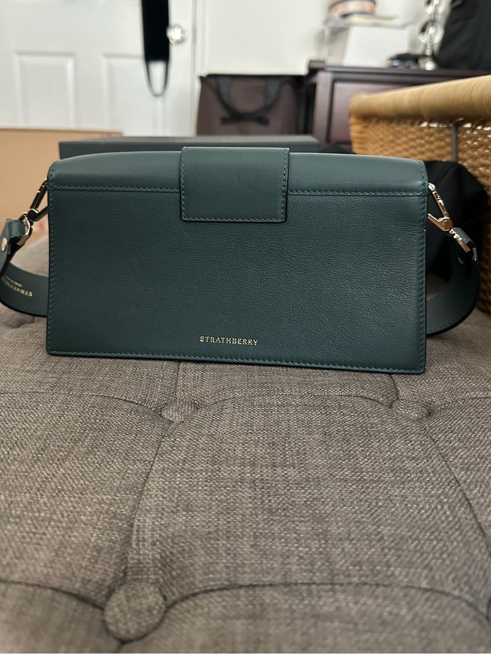 Strathberry Green Leather Shoulder/Crossbody Bag with Gold Hardware - Picture 6 of 10